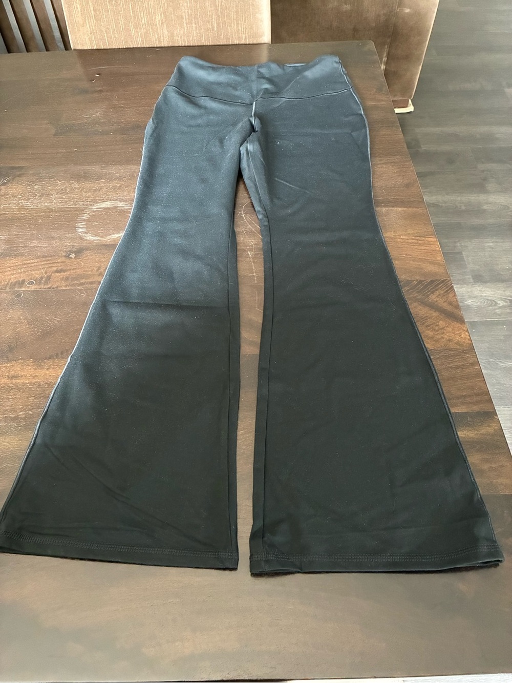 ❤️NWOT Danskin Flared Yoga Pants